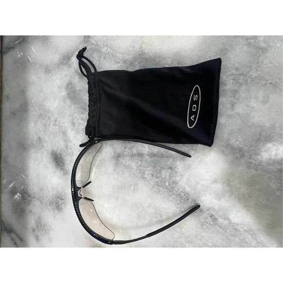 AO SAFETY PHOTOCHROMIC SAFETY GLASSES W/ ADJUSTABLE LENS - Picture 5 of 7